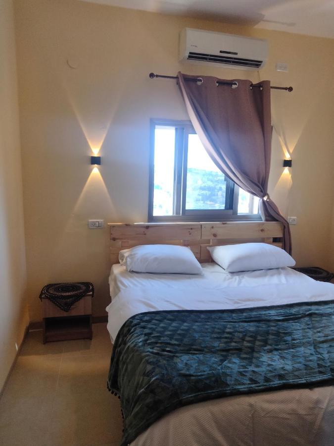 Seedi Yousef Hostel & Cafe الناصرة المظهر الخارجي الصورة