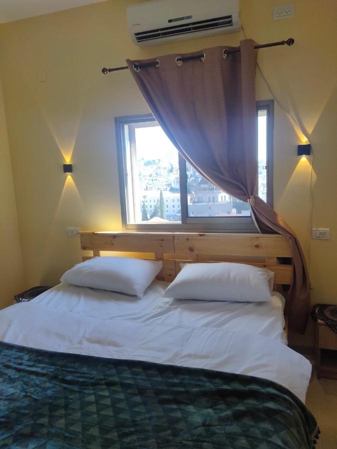 Seedi Yousef Hostel & Cafe الناصرة المظهر الخارجي الصورة