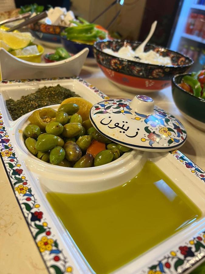 Seedi Yousef Hostel & Cafe الناصرة المظهر الخارجي الصورة