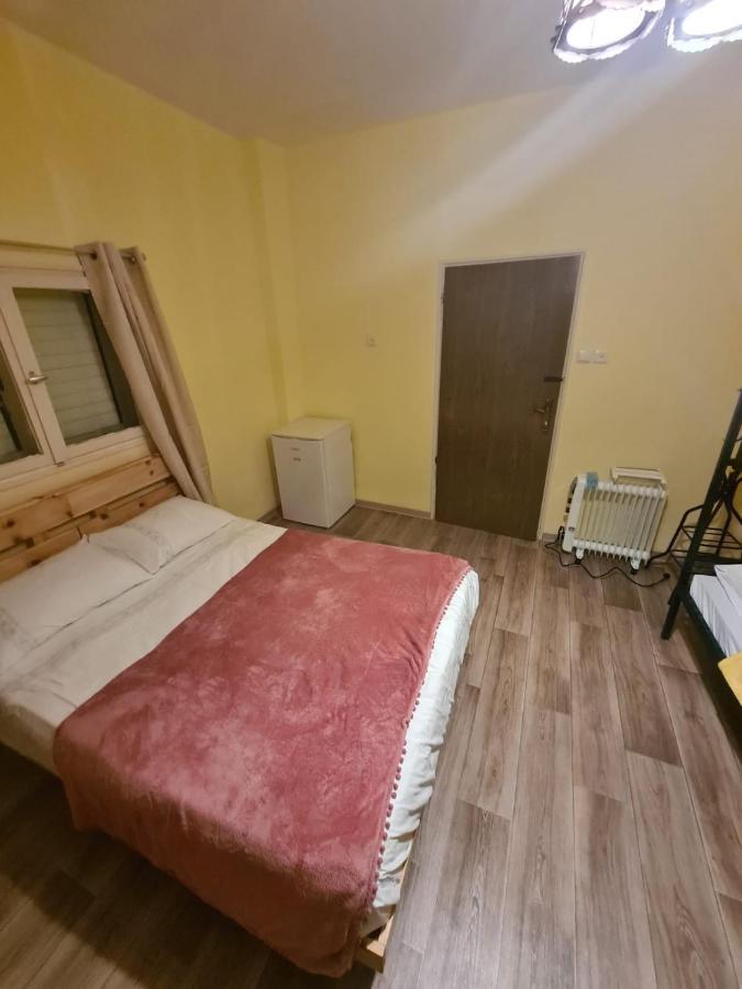 Seedi Yousef Hostel & Cafe الناصرة المظهر الخارجي الصورة